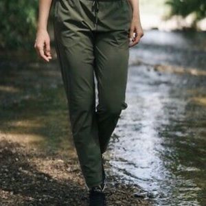 ZYIA Olive Everywhere Pant